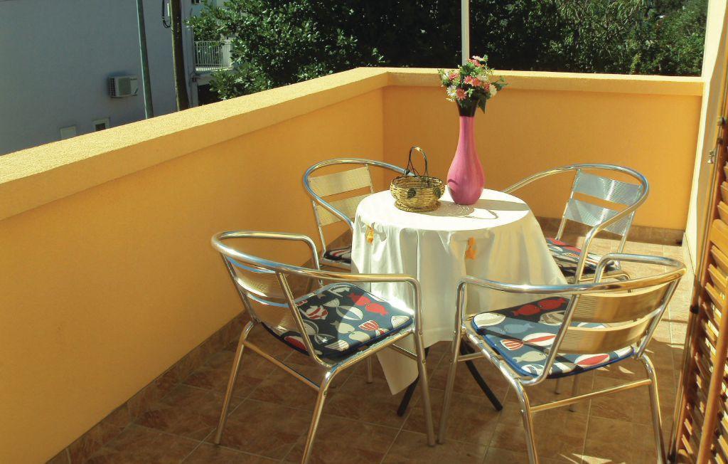Studio Apartments Izabela Vodice Eksteriør billede